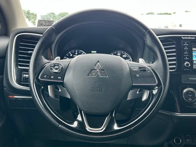 Used 2016 Mitsubishi Outlander GT AWD/4WD image 43