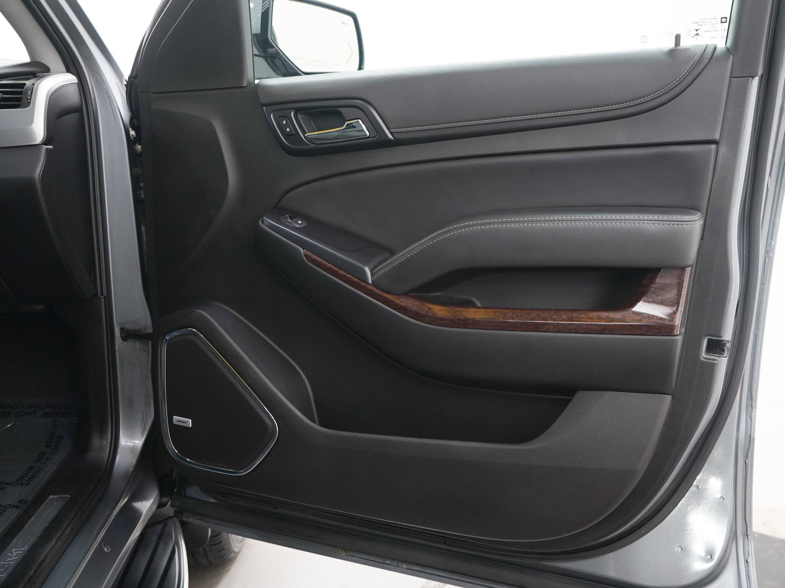 Used 2019 GMC Yukon SLT AWD/4WD image 9