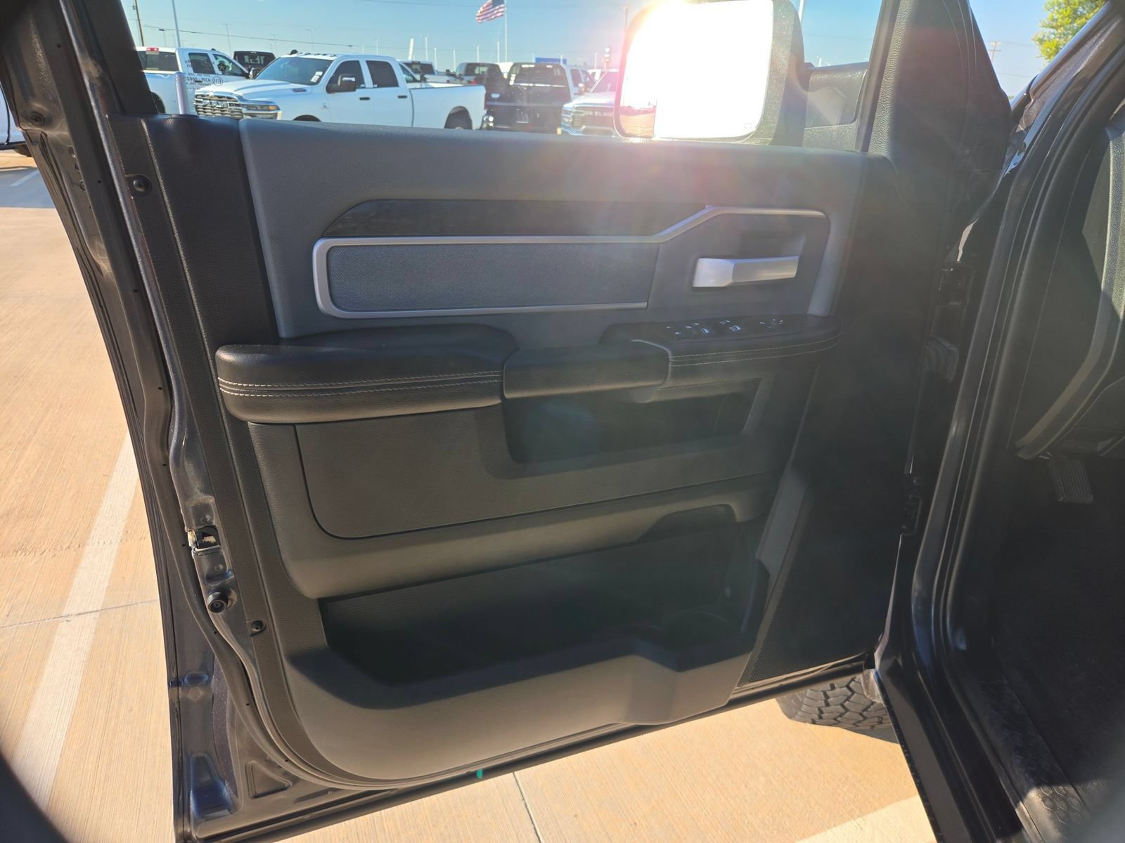 Used 2020 RAM 2500 Lone Star w/ Level 1 Equipment Group AWD/4WD image 11
