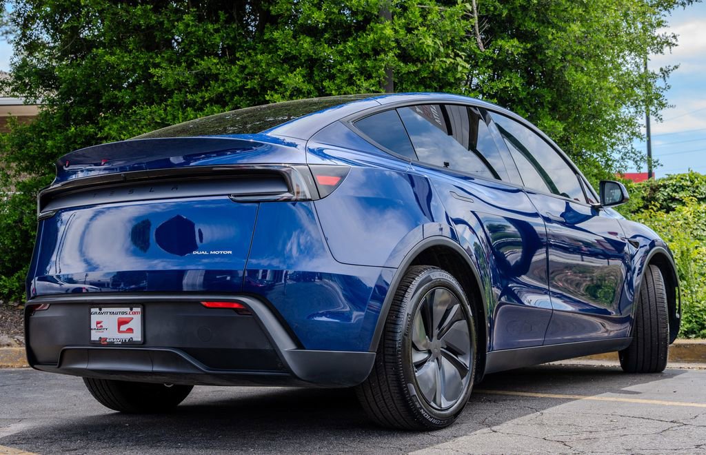 Used 2026 Tesla Model Y AWD image 27