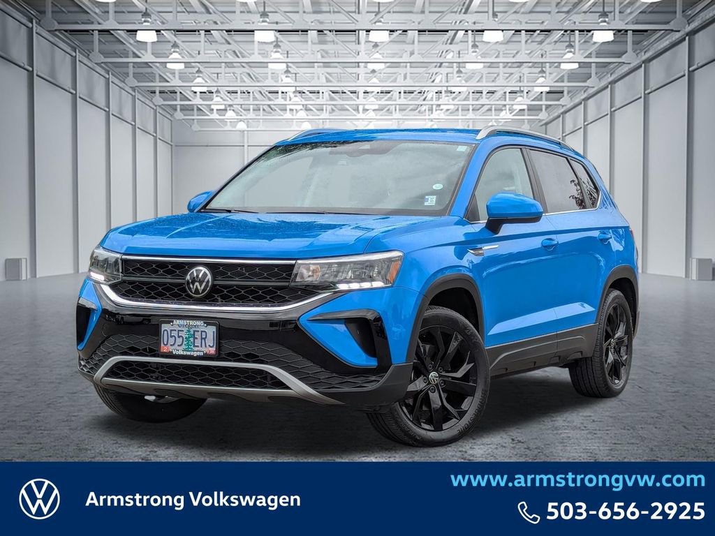 Used 2023 Volkswagen Taos SE w/ Black Wheel Package AWD/4WD image 1