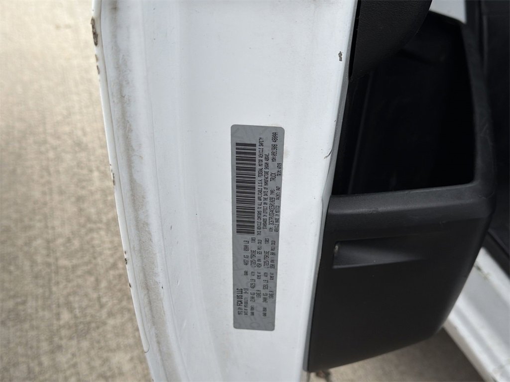 Used 2019 RAM ProMaster 2500 w/ Interior Convenience Group image 4