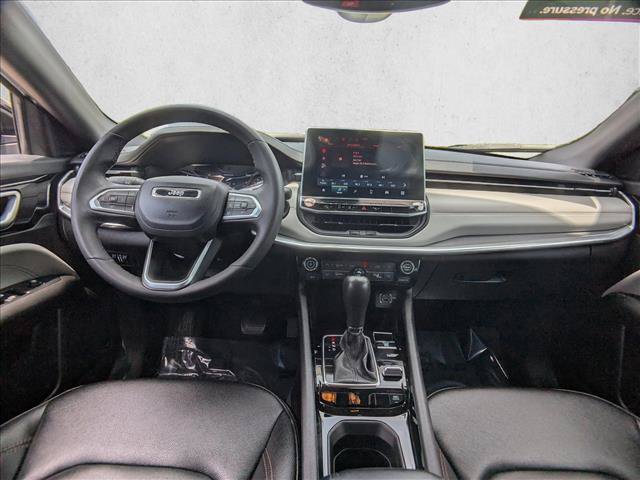 Used 2024 Jeep Compass Limited AWD/4WD image 17