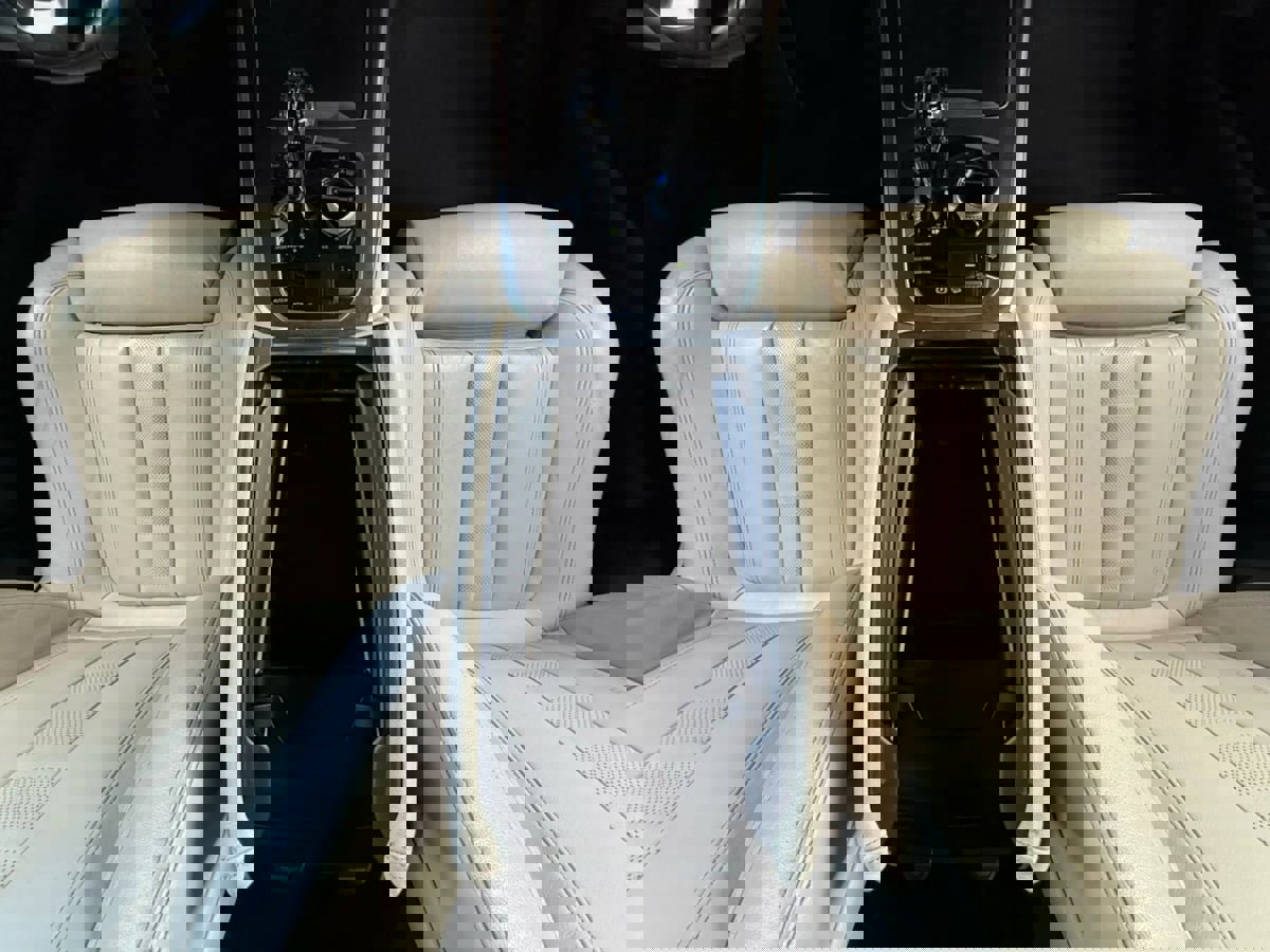 Used 2021 BMW X7 xDrive40i w/ Executive Package image 55