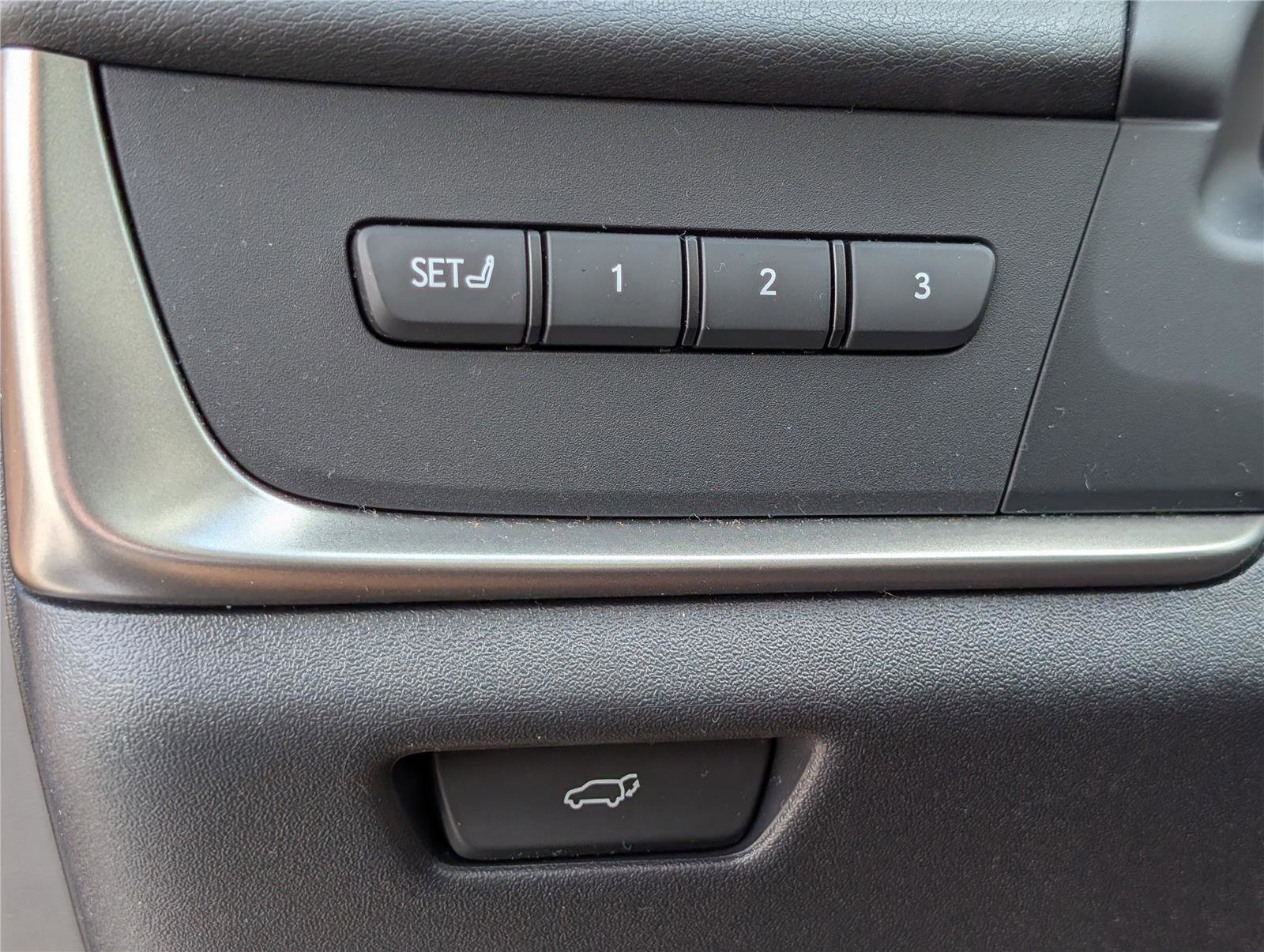 Used 2023 Lexus RZ 450e Premium w/ Accessory Package (Z1) image 23