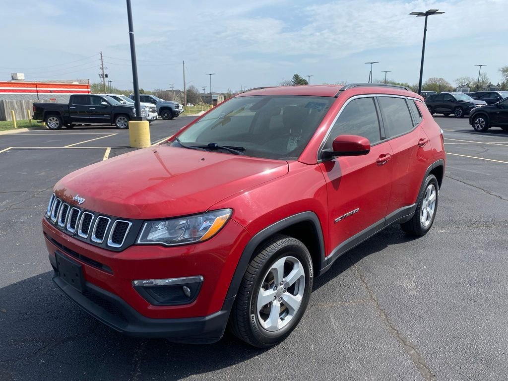Used 2018 Jeep Compass Latitude w/ Popular Equipment Group image 3