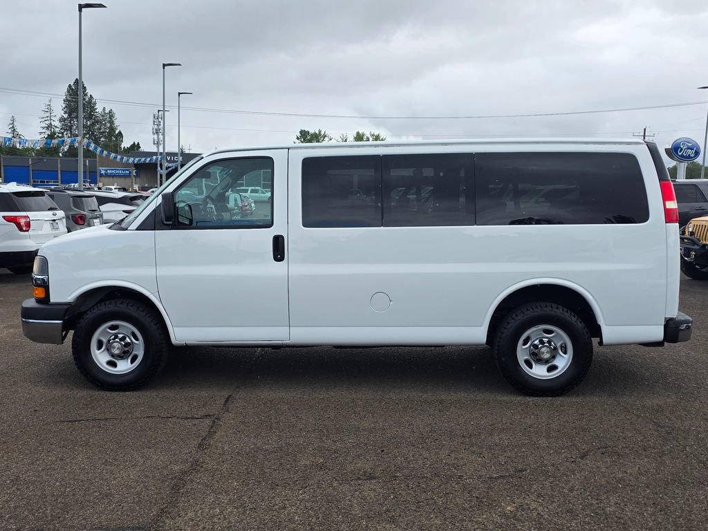 Used 2014 Chevrolet Express 3500 LT w/ LT Preferred Equipment Group RWD image 28