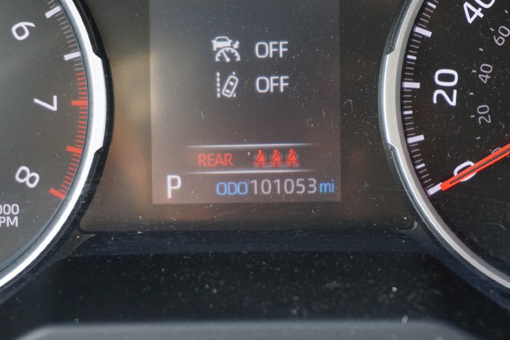 Used 2022 Toyota RAV4 LE FWD image 24