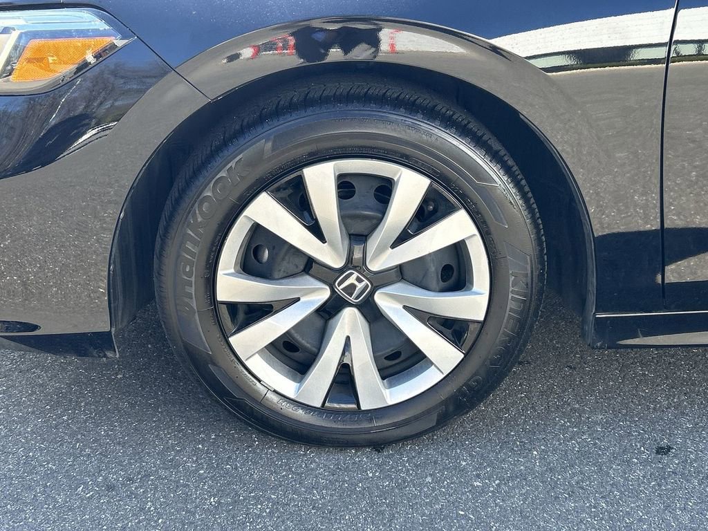 Used 2025 Honda Civic LX image 10