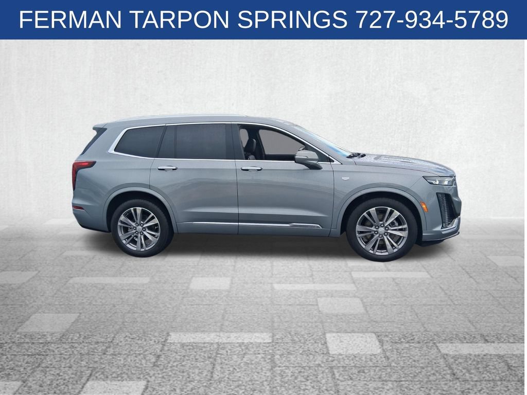 Used 2024 Cadillac XT6 Premium Luxury FWD image 11