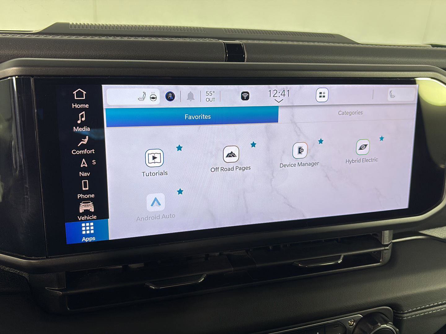 Used 2024 Jeep Wrangler Sahara w/ Technology Group image 36