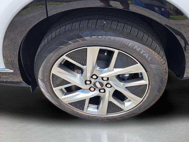 New 2027 Cadillac Optiq Luxury AWD/4WD image 12