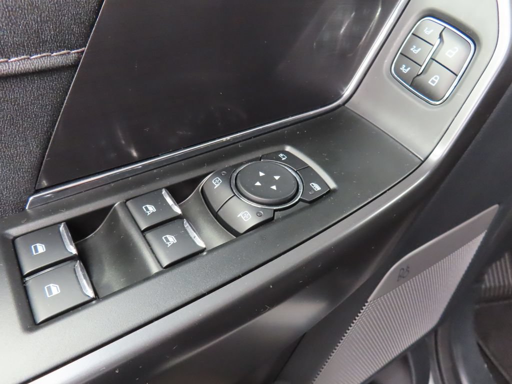 Used 2025 Ford F150 Lariat AWD/4WD image 59