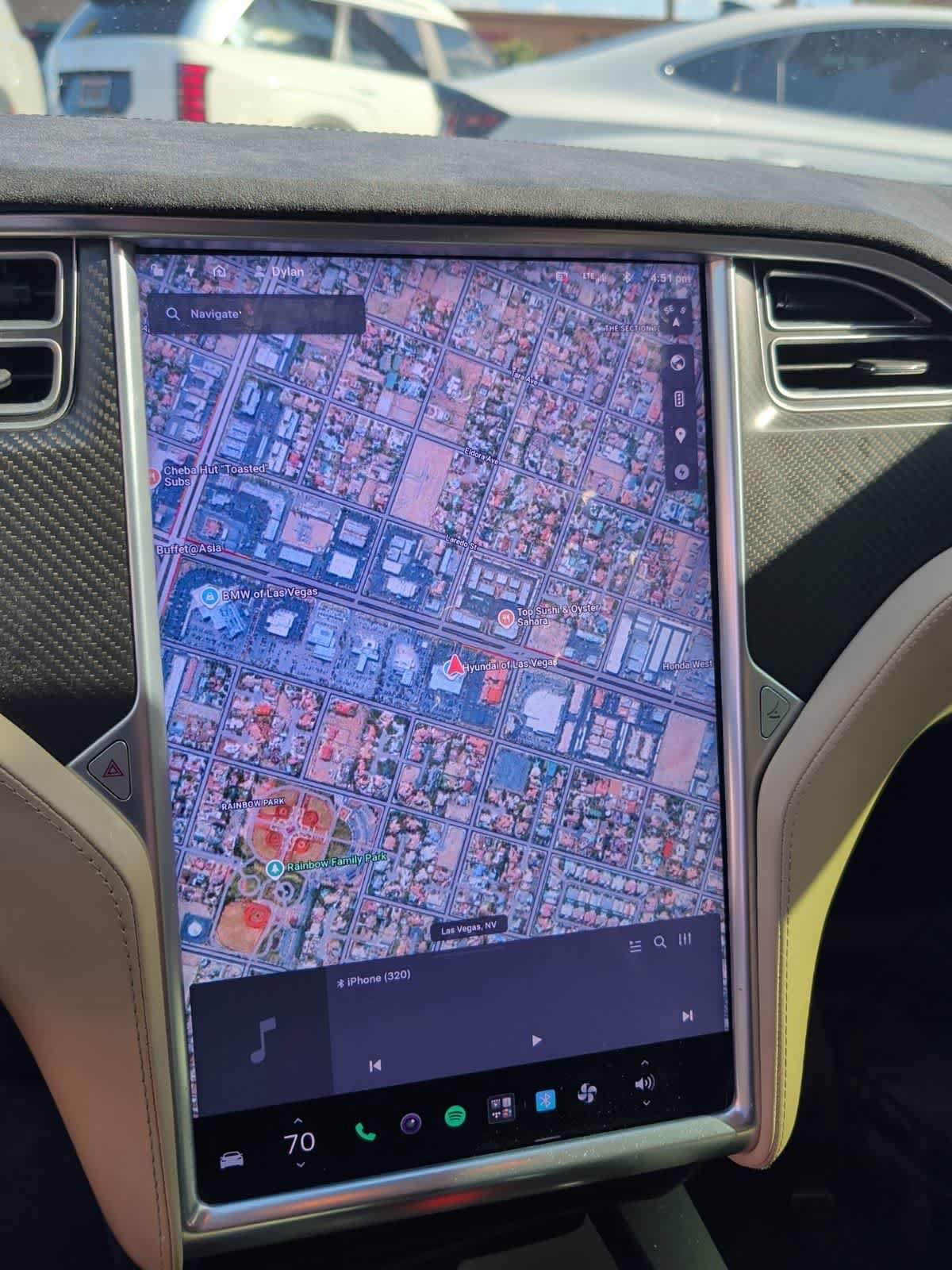 Used 2017 Tesla Model S 75 RWD image 5
