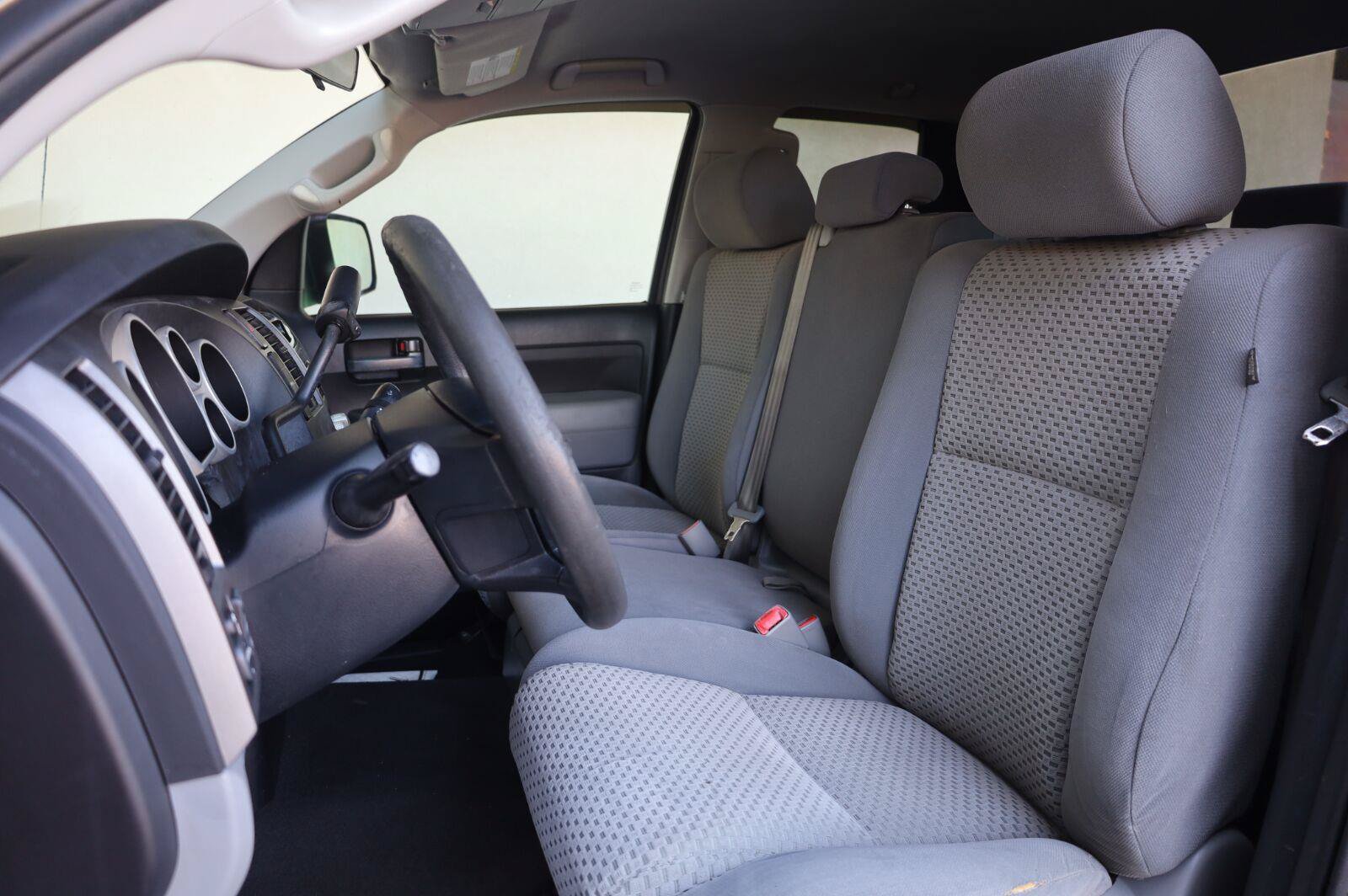 Used 2012 Toyota Tundra 2WD Double Cab image 16