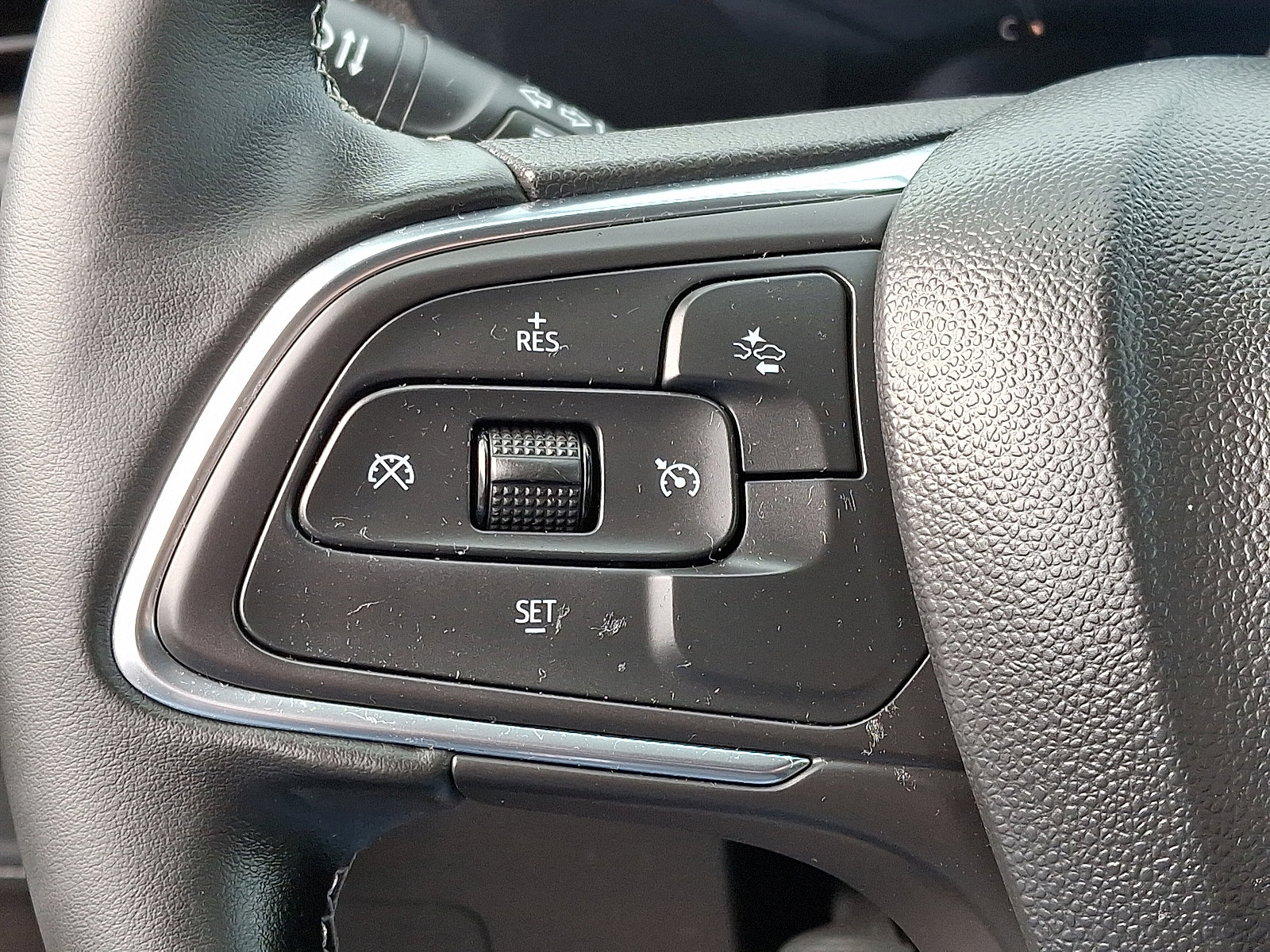 Used 2024 Buick Encore GX Preferred image 22