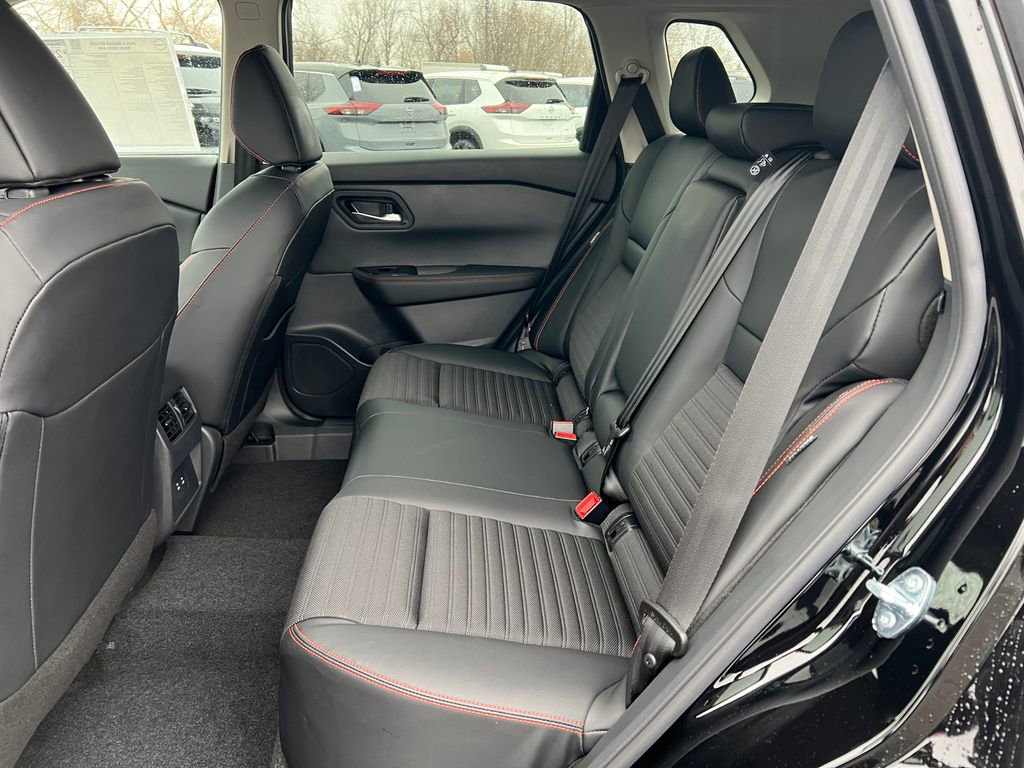 New 2026 Nissan Rogue Rock Creek image 5