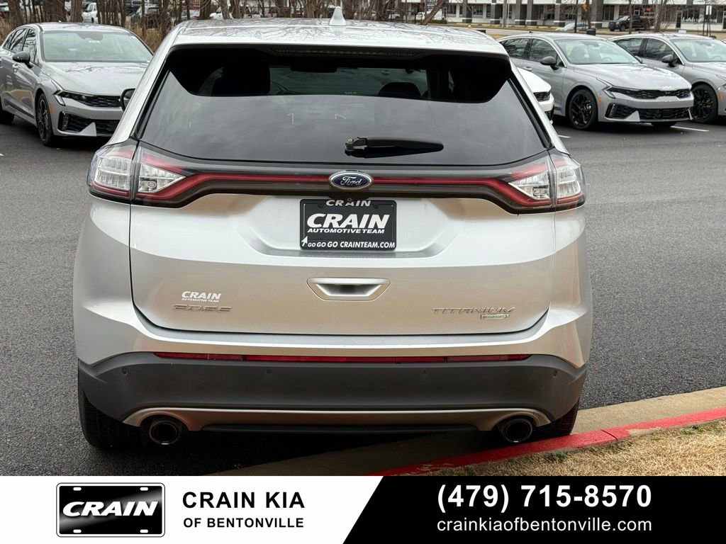 Used 2017 Ford Edge Titanium FWD image 6