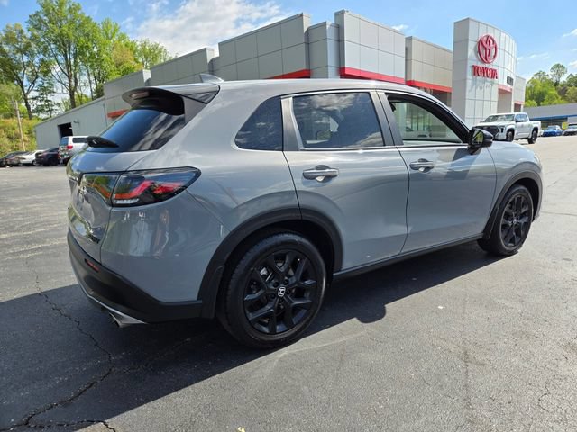 Used 2024 Honda HR-V Sport image 8
