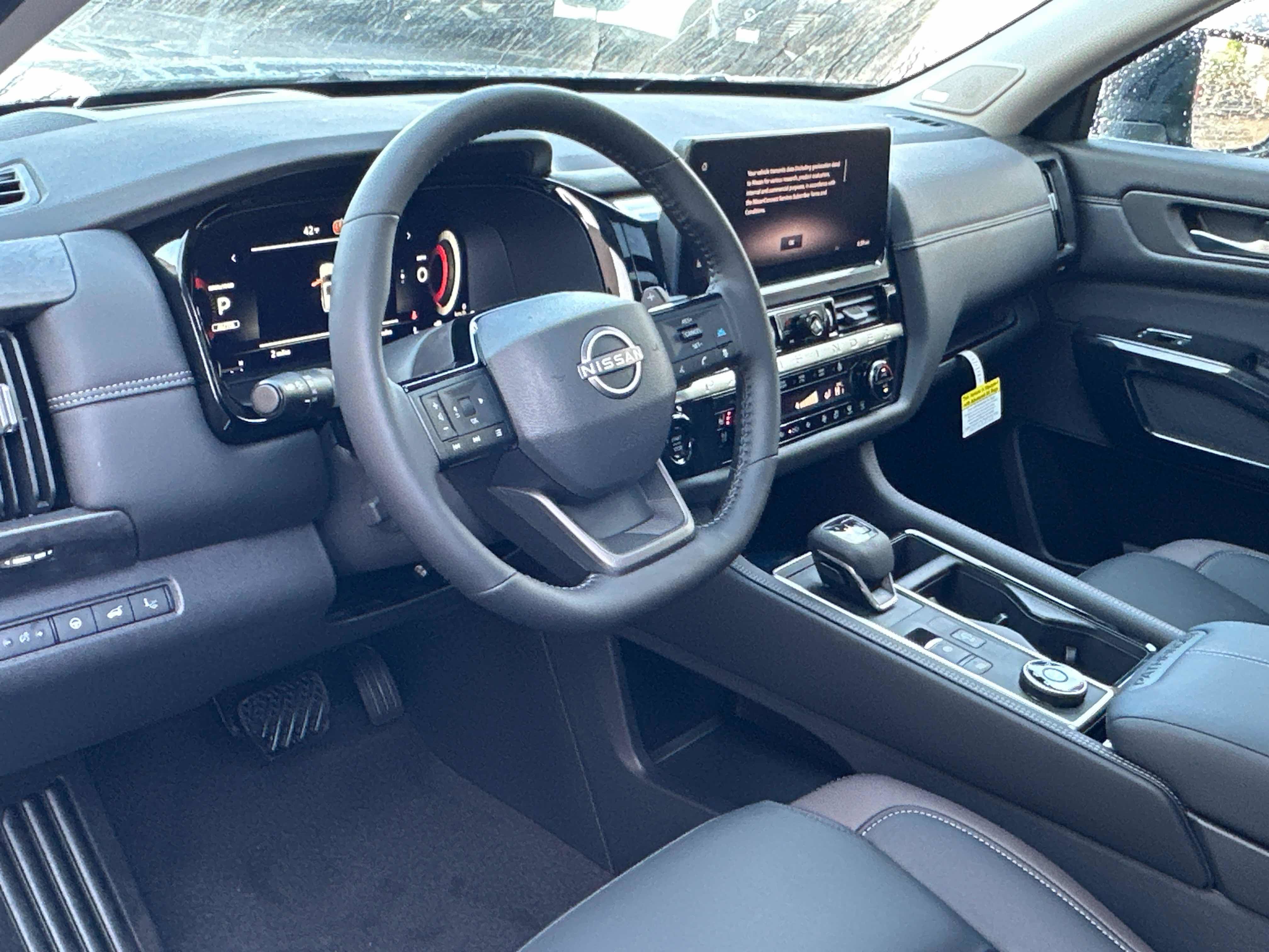 New 2026 Nissan Pathfinder Platinum AWD/4WD image 29
