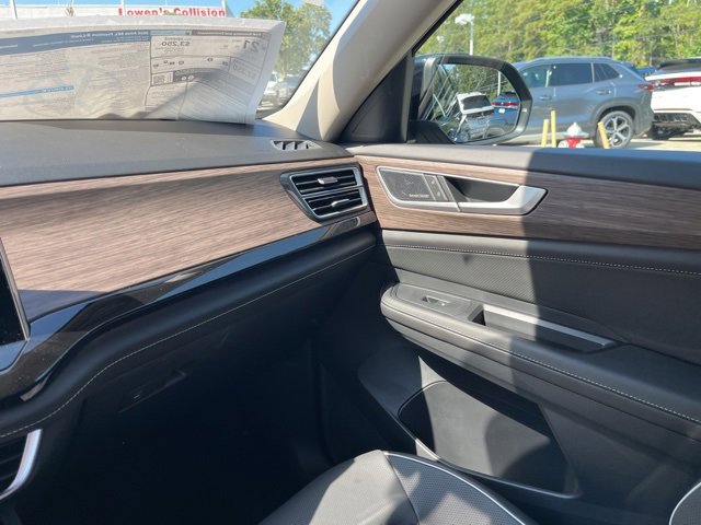 New 2026 Volkswagen Atlas SEL Premium R-Line image 23