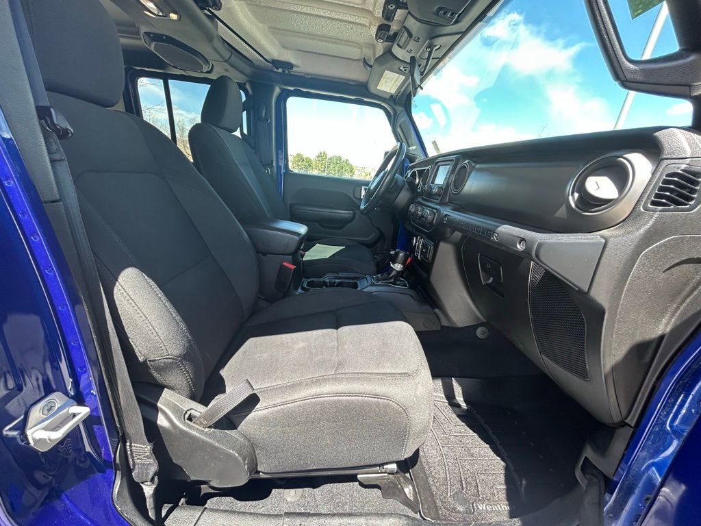 Used 2019 Jeep Wrangler Unlimited Sport S AWD/4WD image 32