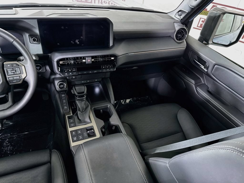 Certified 2025 Toyota Land Cruiser w/ Premium Package AWD/4WD image 29