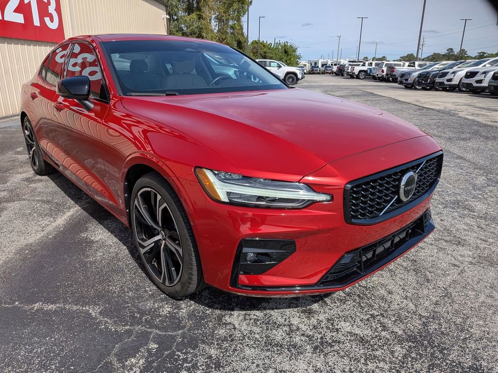Used 2024 Volvo S60 B5 Plus w/ Climate Package FWD image 6
