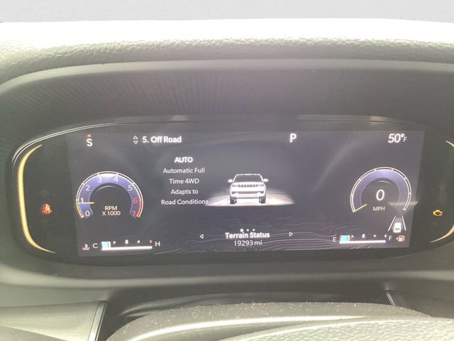 Used 2023 Jeep Wagoneer Series II image 12