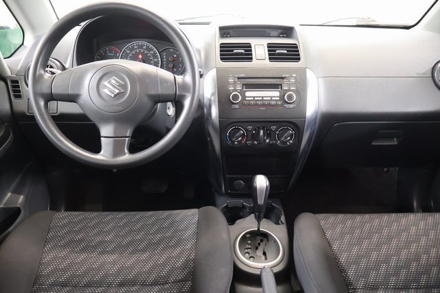 Used 2008 Suzuki SX4 AWD Hatchback image 13