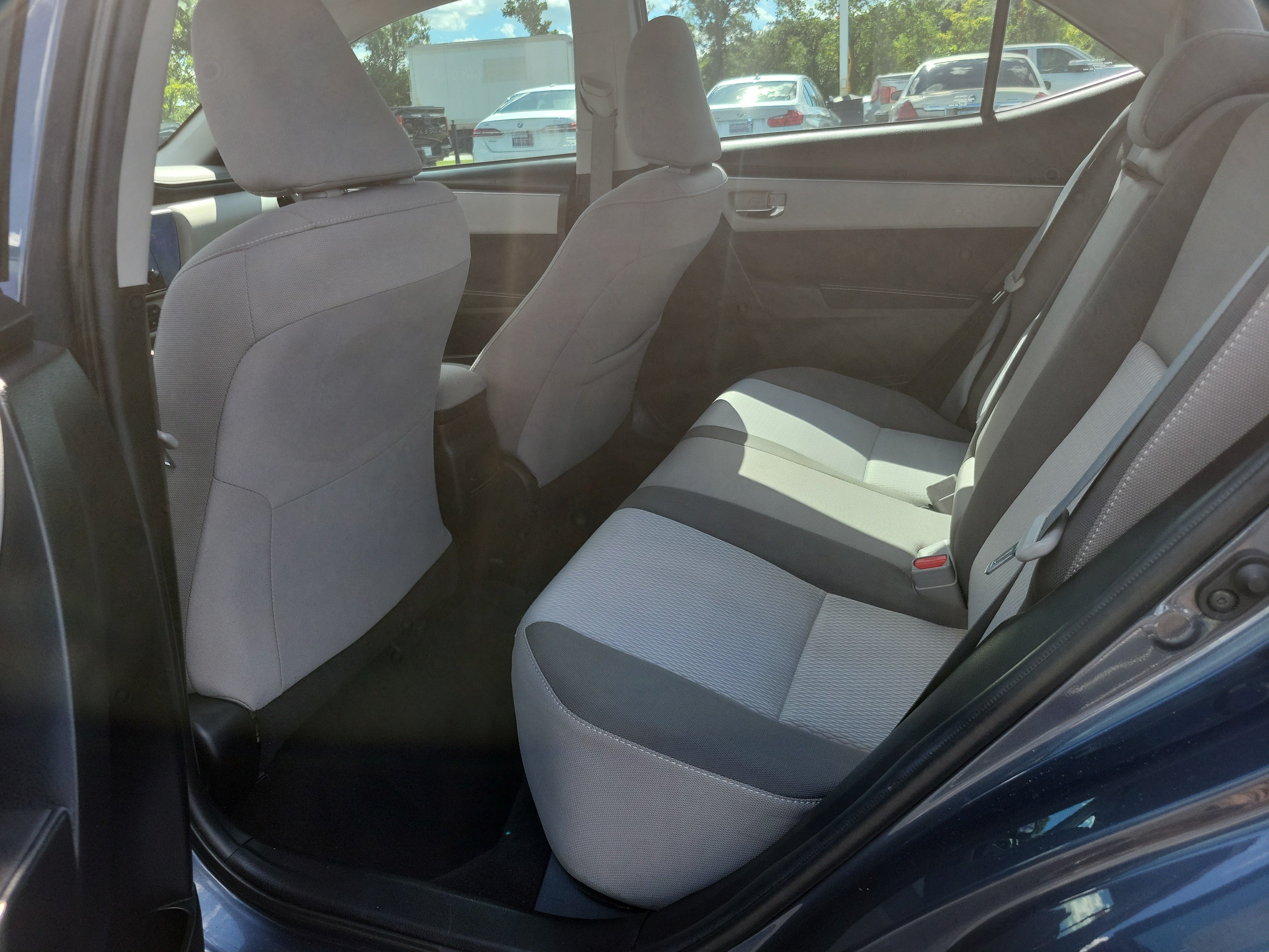 Certified 2018 Toyota Corolla LE FWD image 11