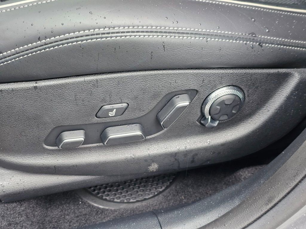 Used 2025 Genesis GV70 3.5T Sport w/ Sport Advanced Package image 33