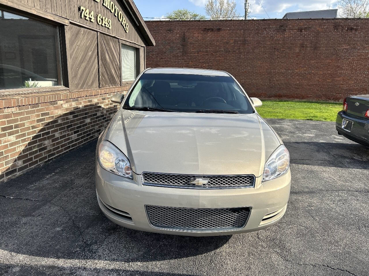 Used 2012 Chevrolet Impala LT FWD image 6