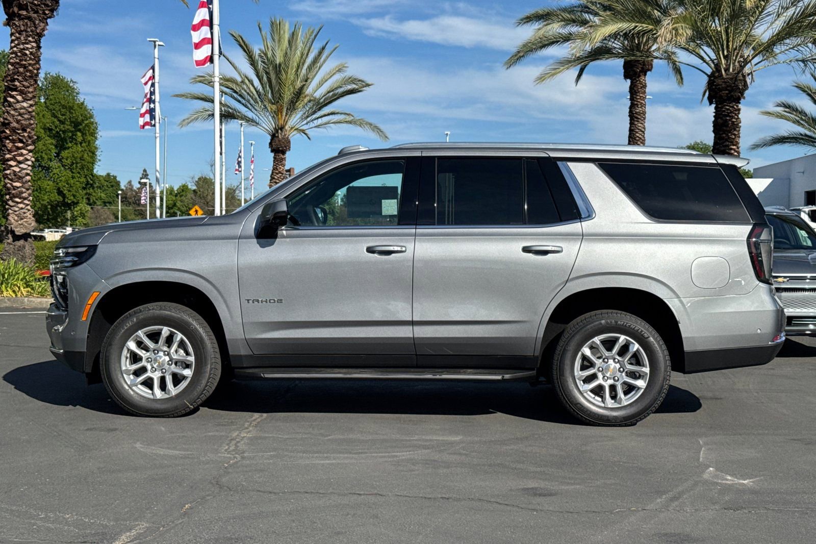 New 2026 Chevrolet Tahoe LT w/ Comfort Package AWD/4WD image 6