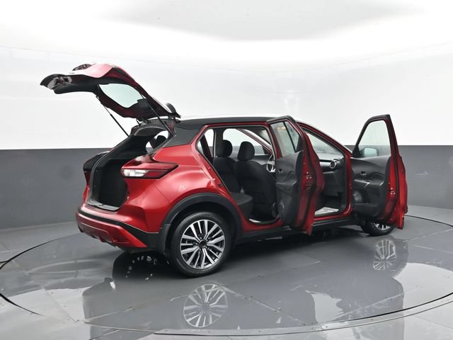 Used 2023 Nissan Kicks SV FWD image 29