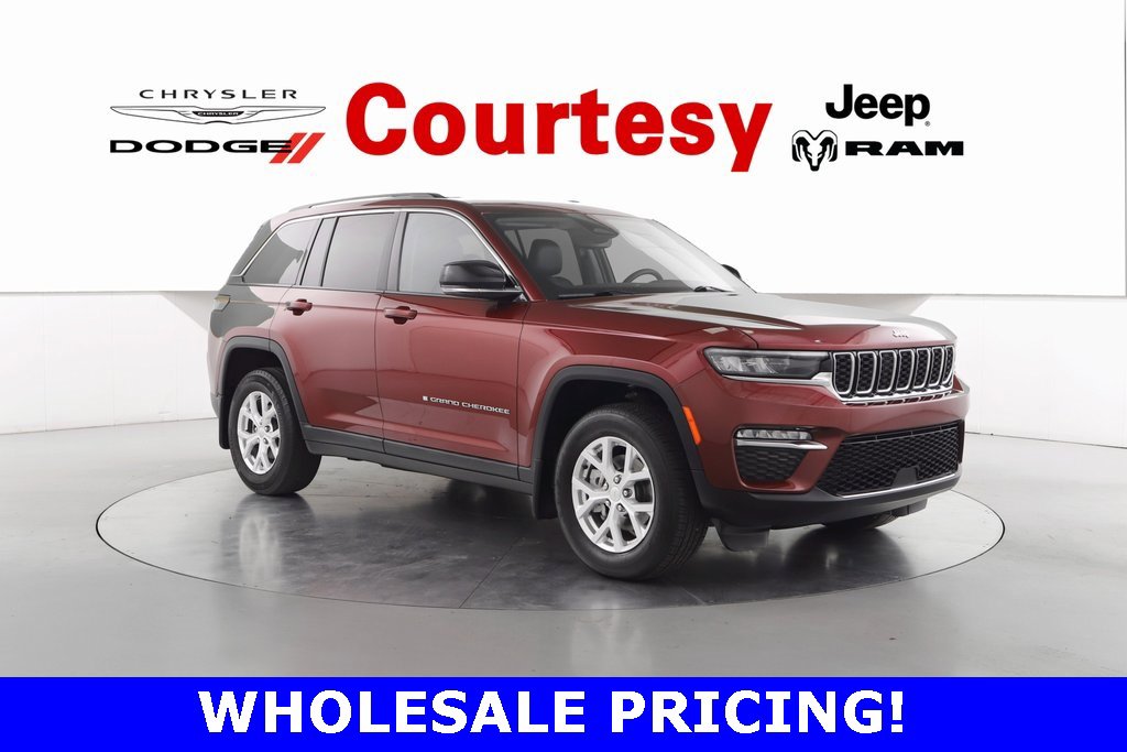 Certified 2023 Jeep Grand Cherokee Limited w/ MOPAR Finishing Package
