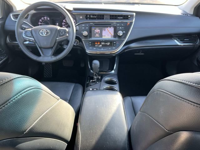 Used 2016 Toyota Avalon XLE Premium image 13