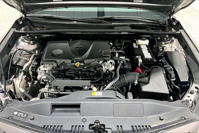 Used 2024 Toyota Camry SE image 31