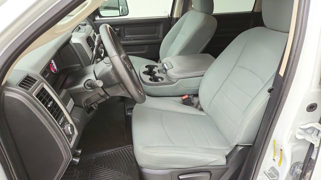 Used 2014 RAM 3500 Tradesman w/ Chrome Appearance Group image 10