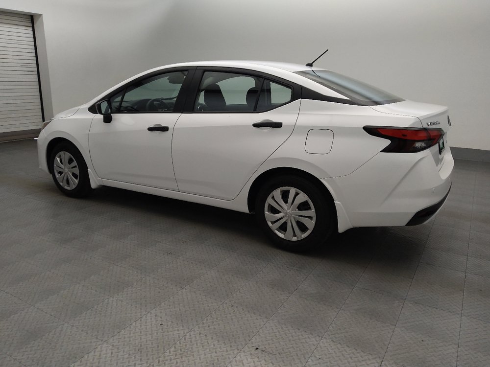 Used 2025 Nissan Versa S w/ Trunk Package FWD image 3