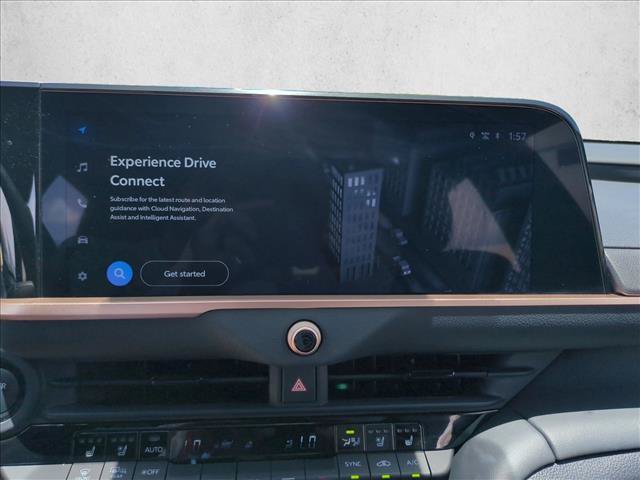 Certified 2025 Toyota Crown AWD/4WD image 14