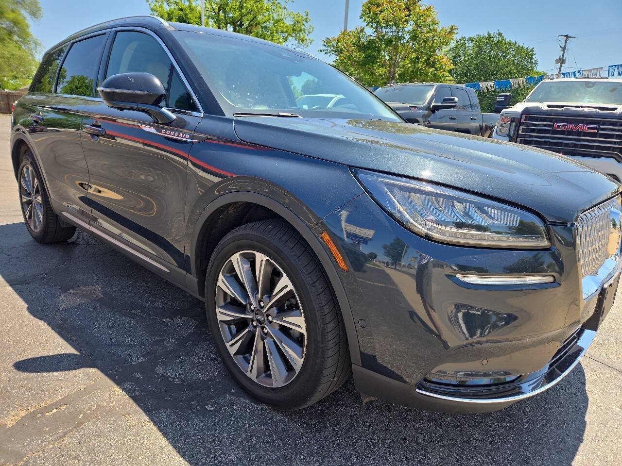 Used 2021 Lincoln Corsair Reserve w/ Equipment Group 201A AWD/4WD image 4