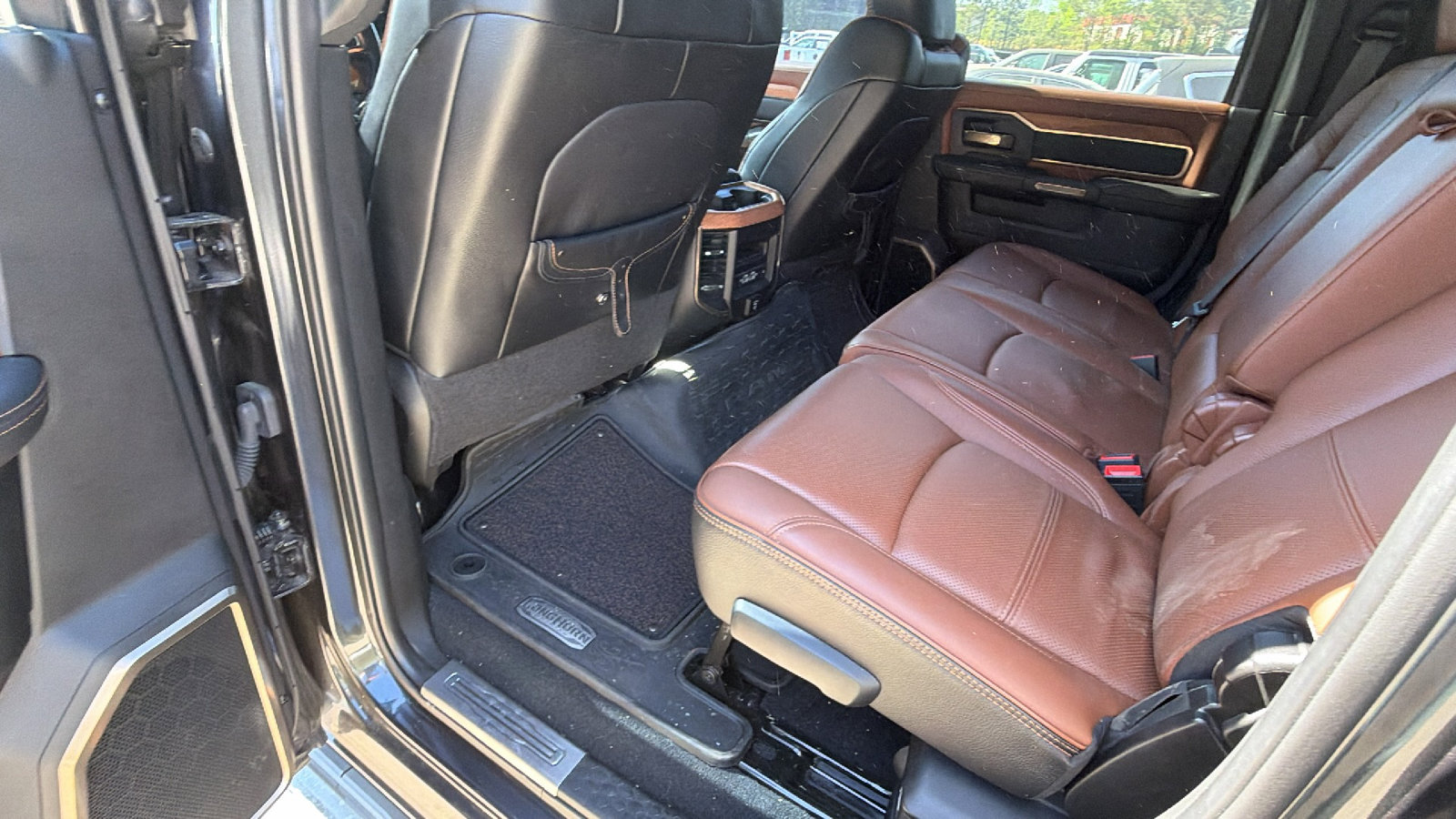 Used 2022 RAM 3500 Limited image 23