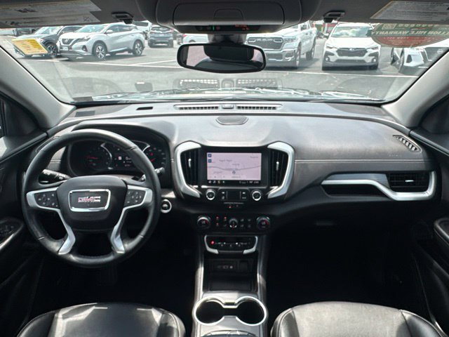 Used 2023 GMC Terrain SLT w/ Infotainment Package II AWD/4WD image 25