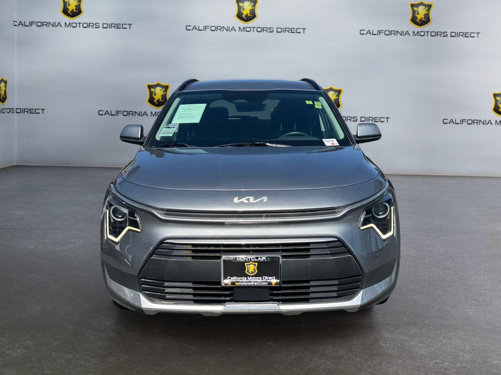 Used 2023 Kia Niro EX FWD image 8