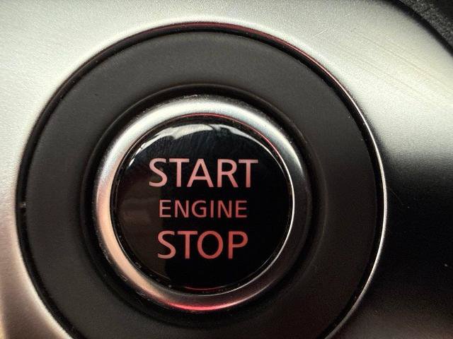 Certified 2025 Nissan Sentra SV FWD image 17
