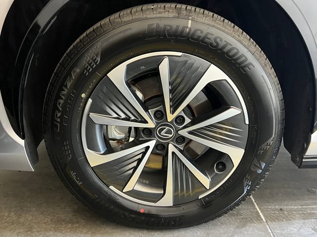 Used 2024 Lexus RZ 300e Premium w/ Accessory Package (2T) FWD image 9
