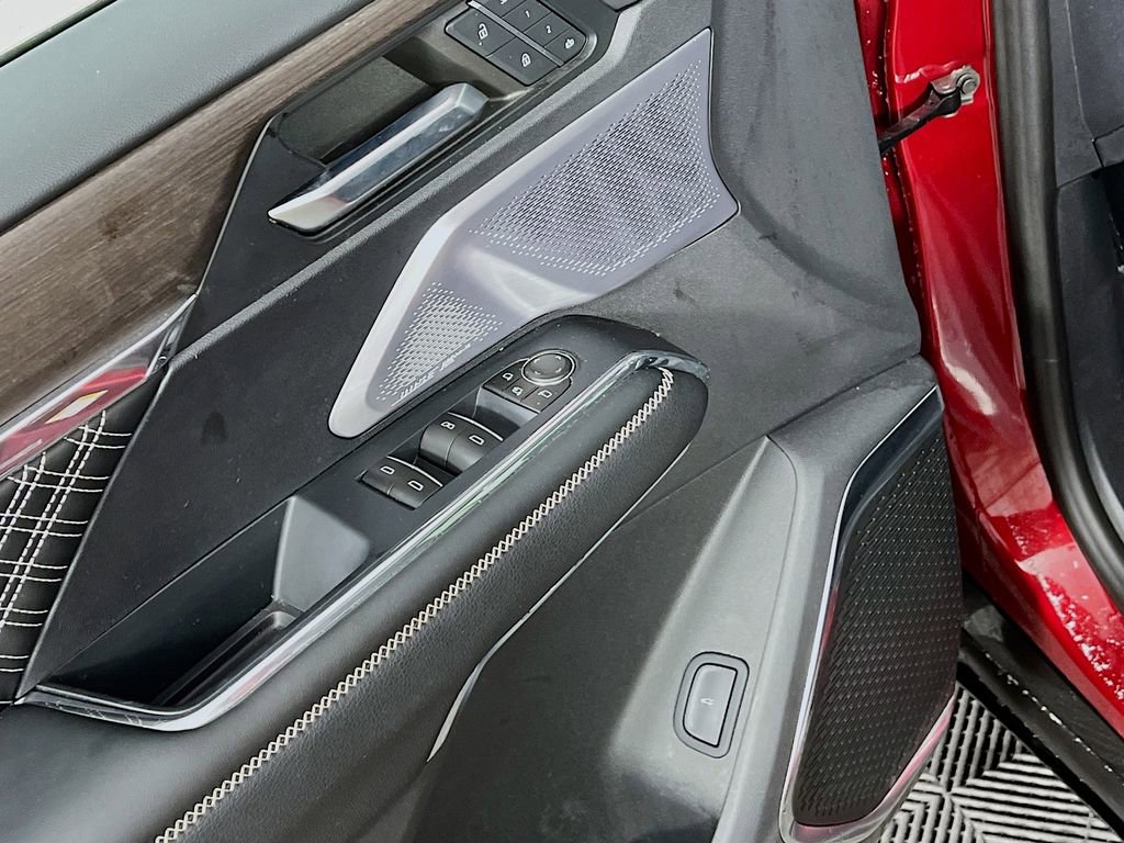 Certified 2024 GMC Acadia Denali w/ Super Cruise Package image 16