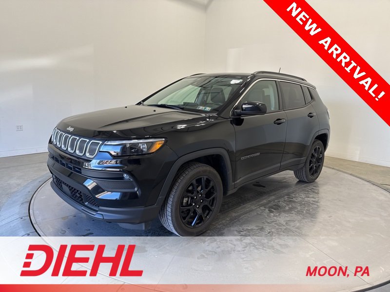 Used 2022 Jeep Compass Latitude w/ Sun and Sound Group image 3