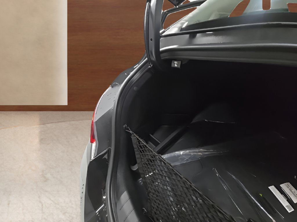New 2026 Hyundai Elantra SE FWD image 19